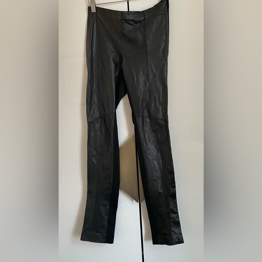 June woman’s Black Leather Pants (2)